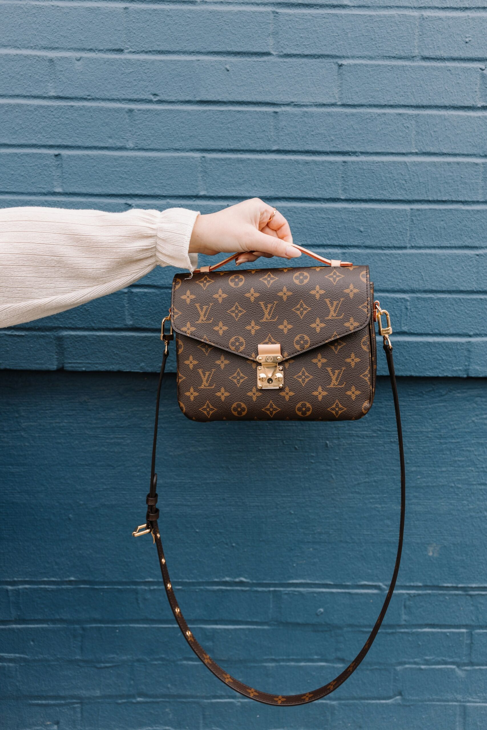 luxury-handbag